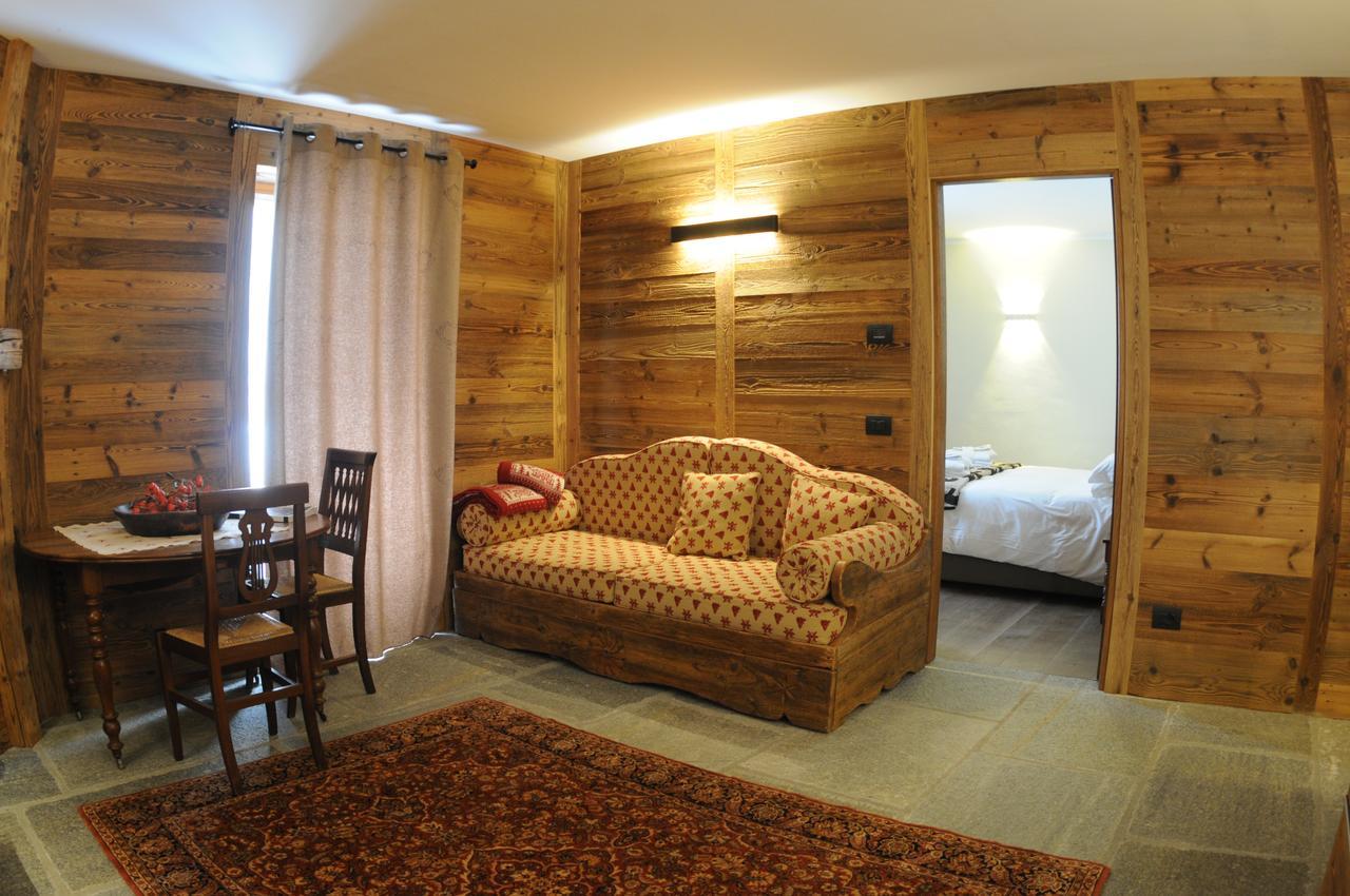 L'Abri Des Amis Hotel Courmayeur Exterior foto