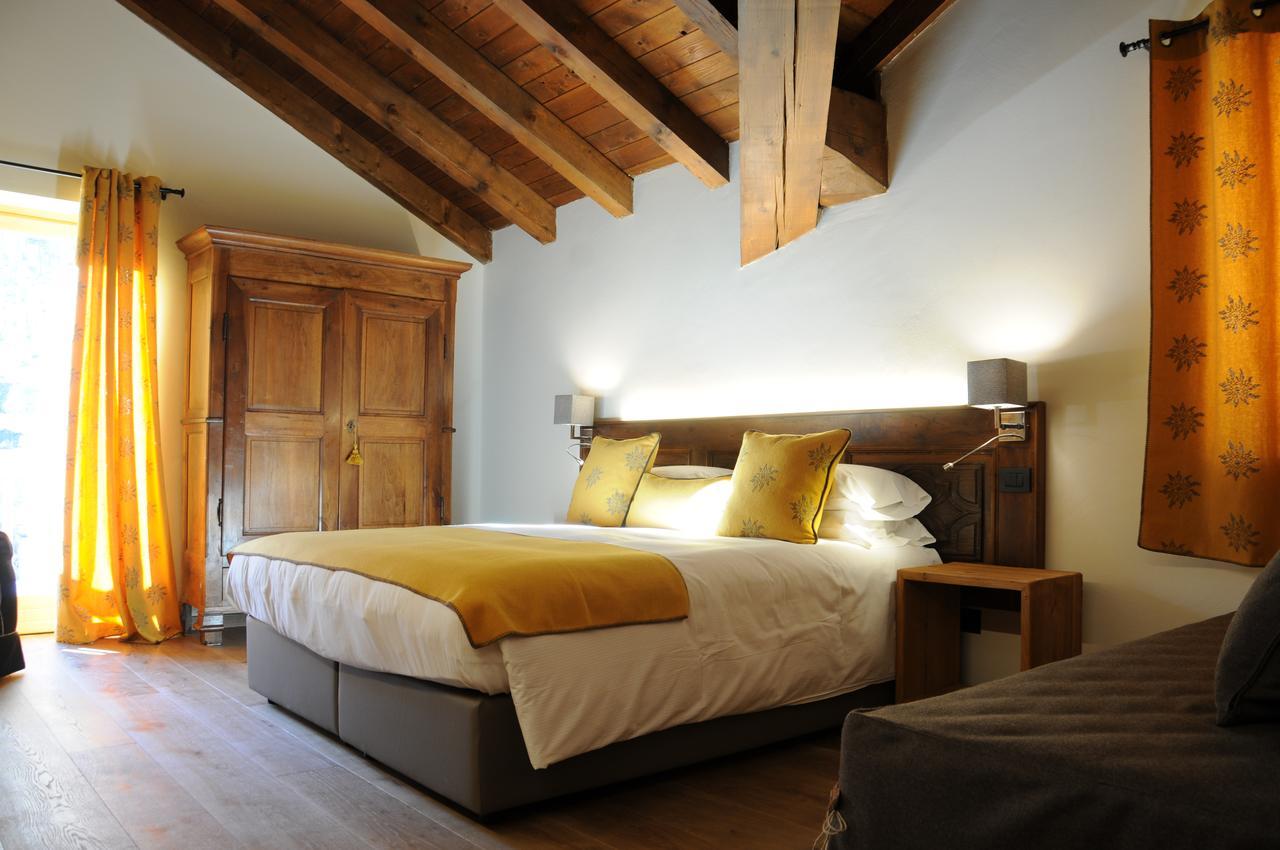 L'Abri Des Amis Hotel Courmayeur Exterior foto