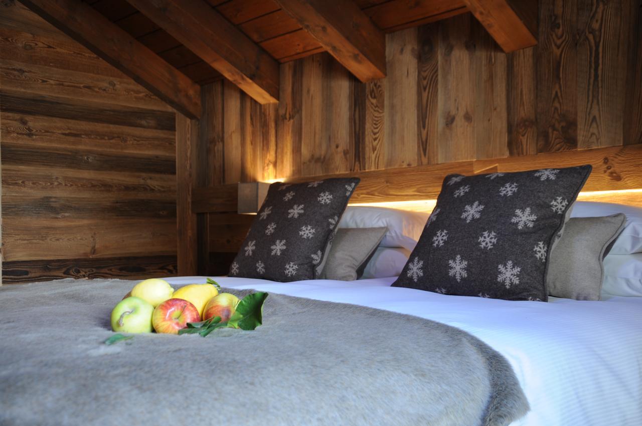 L'Abri Des Amis Hotel Courmayeur Exterior foto